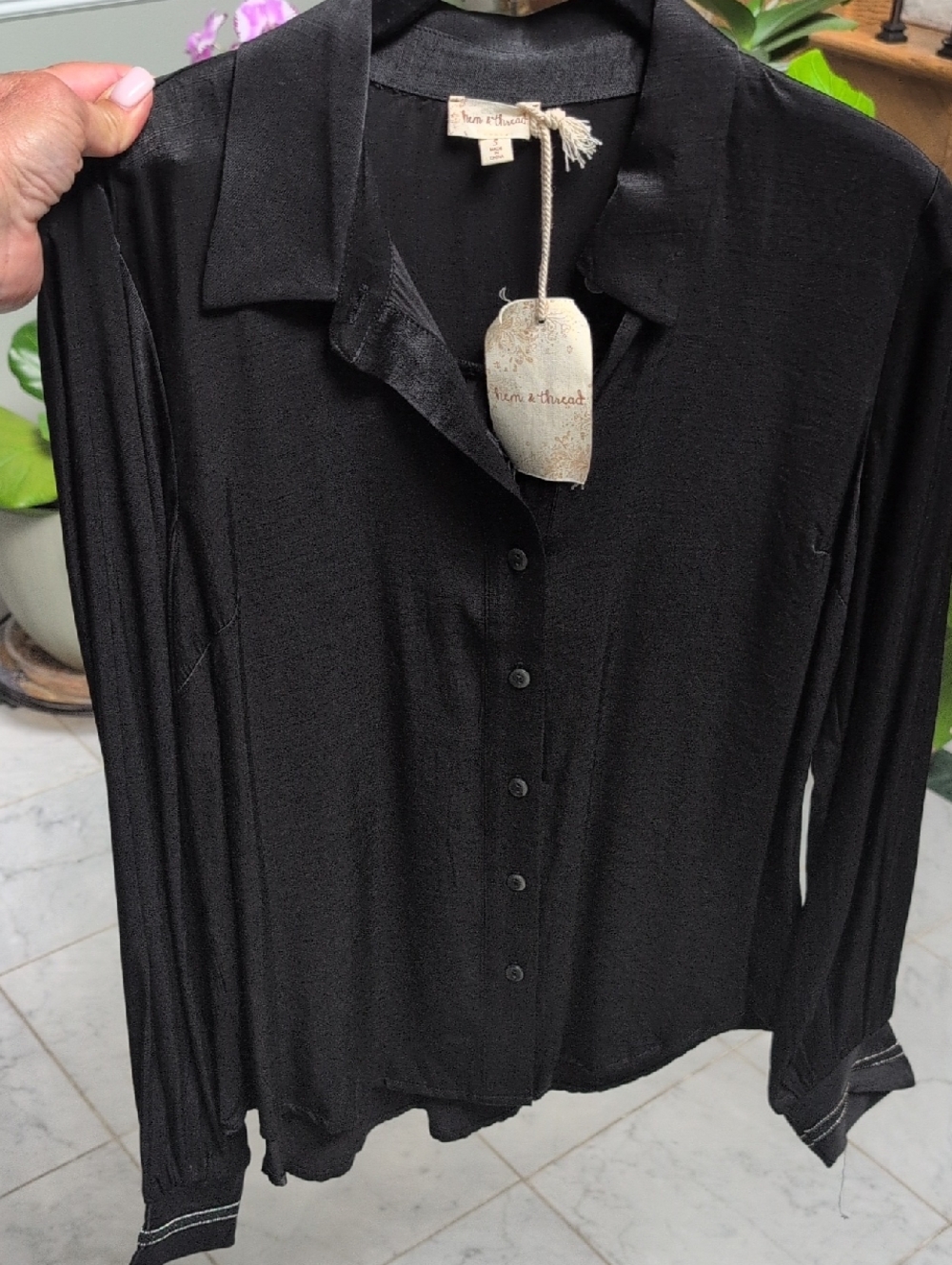 Hem & Thread Black Long-Sleeve Button-Front Collared Shirt Small NWT